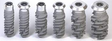 زرعات أسنان سترومان